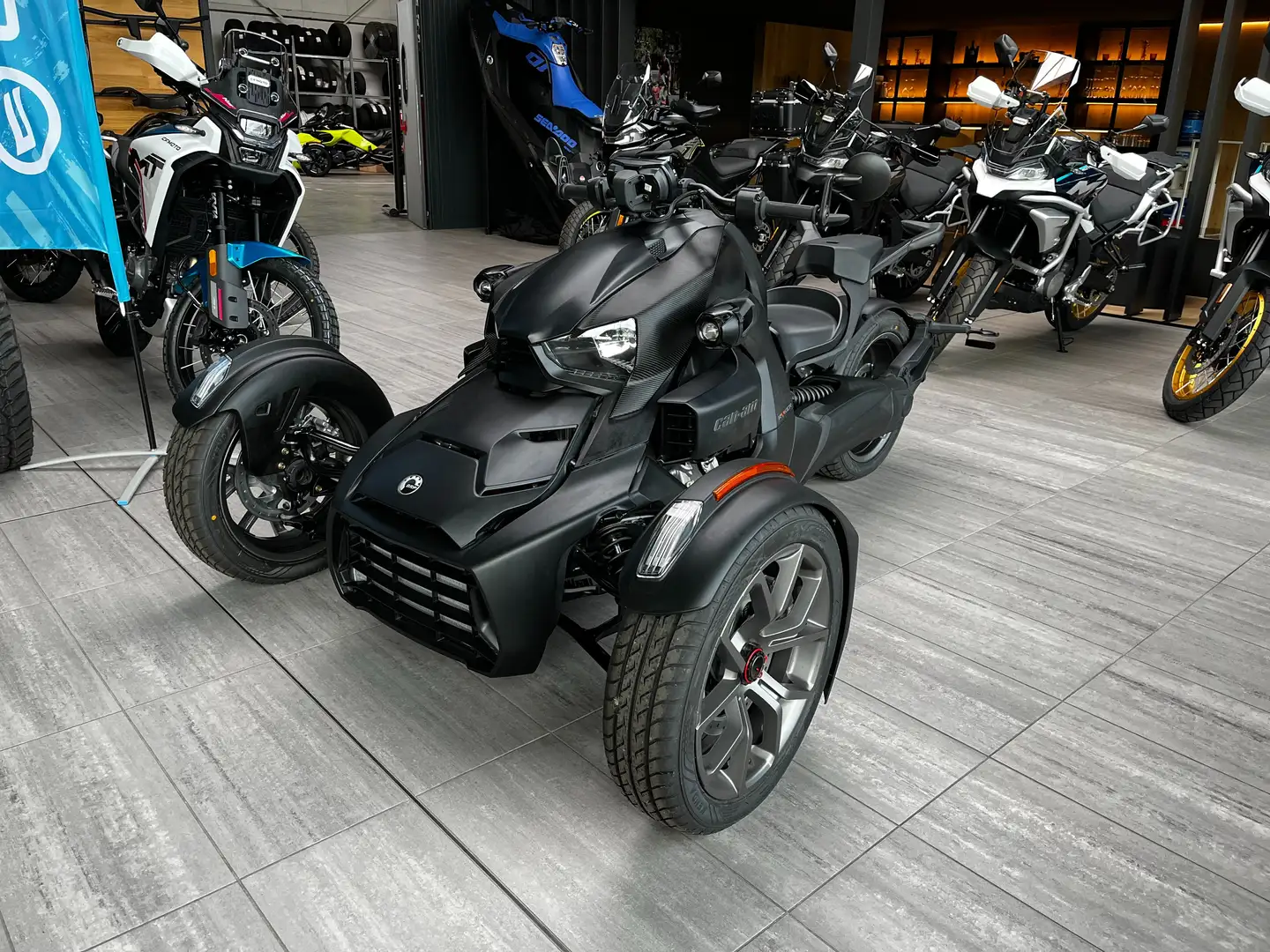 Can-Am Ryker 600 // SUPERPROMOPRIJS + 5 JAAR GARANTIE! Noir - 1