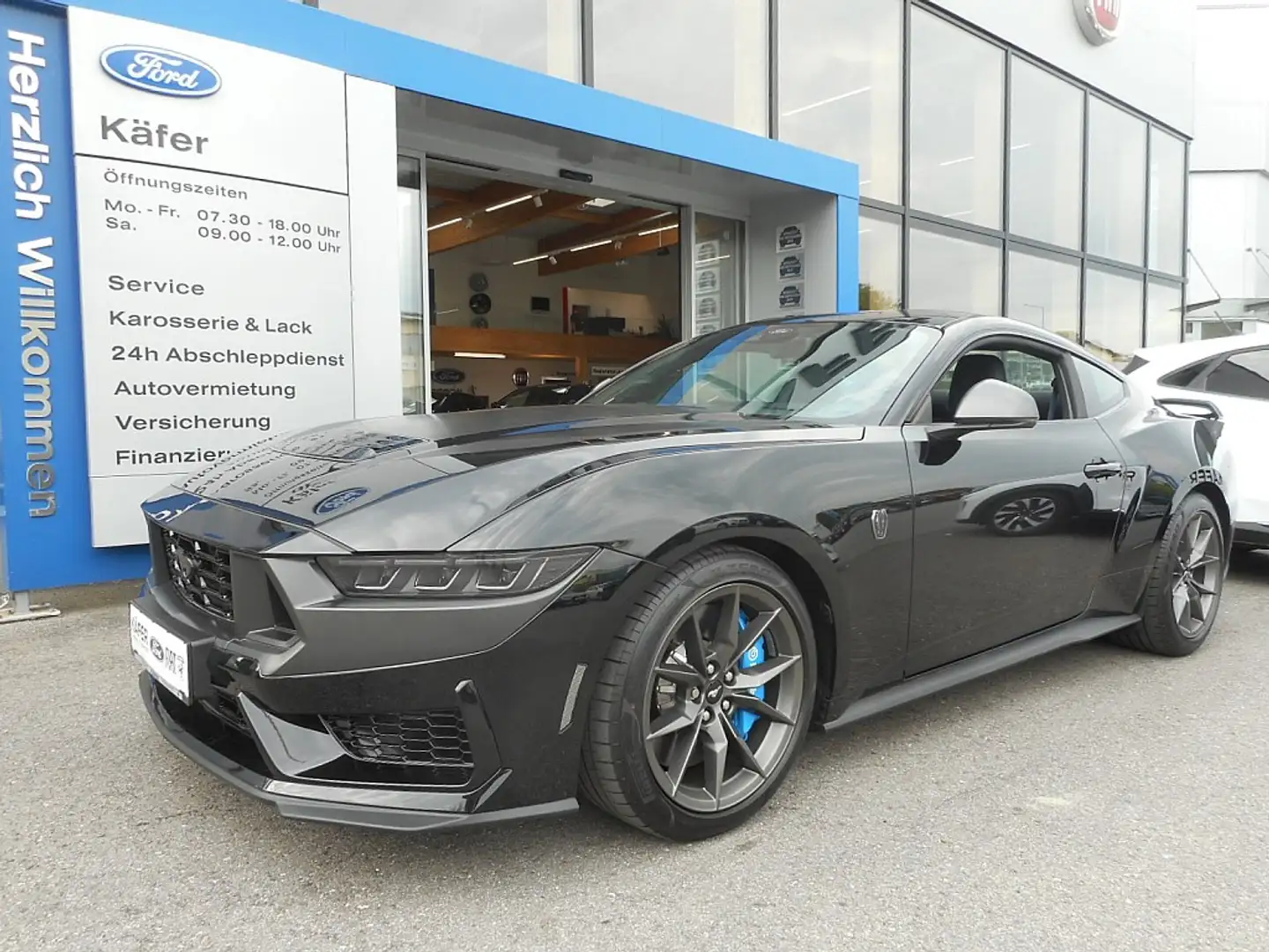 Ford Mustang 5,0 Ti-VCT V8 Dark Horse Aut.*DARKHORSE_STYLING... Schwarz - 1