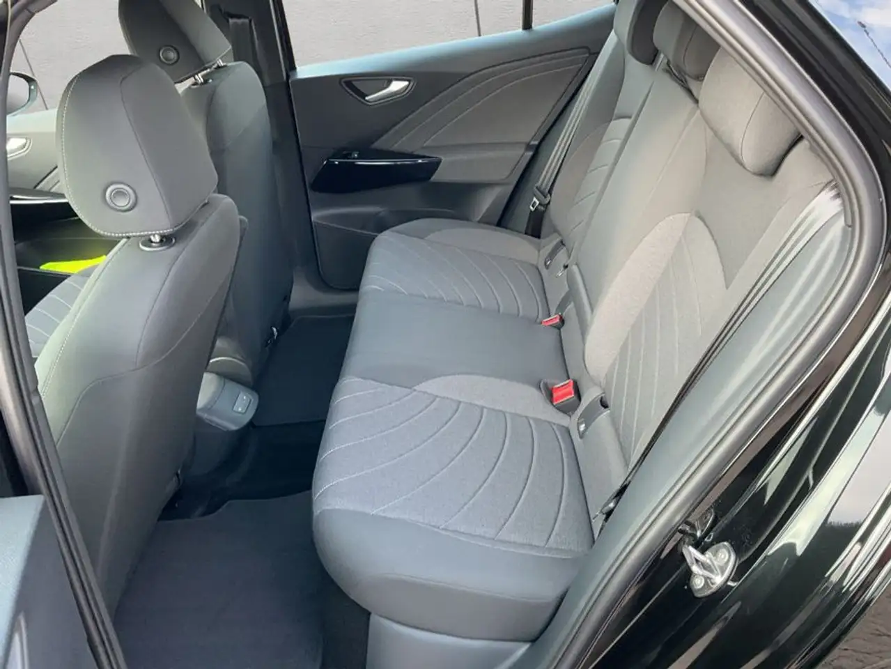 Volkswagen ID.3 Pro 150 kW (204 PS) 59 kWh 1-Gang-Automatik 13