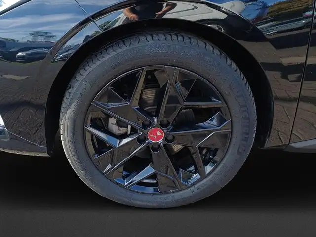 DS Automobiles DS 4 view 10