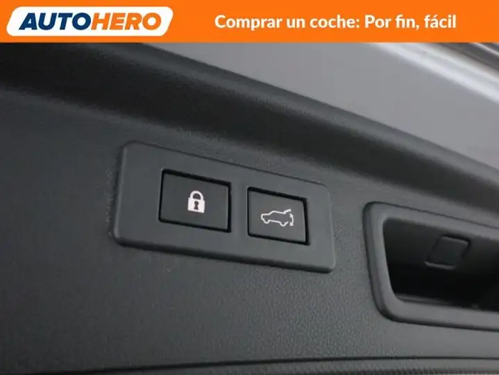 Subaru Forester 2.0i Hybrid CVT Executive 2022, foto 39
