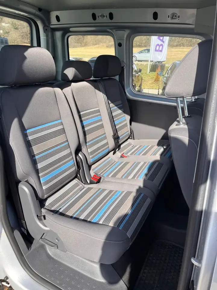 Volkswagen Caddy — photo 12 sur 13