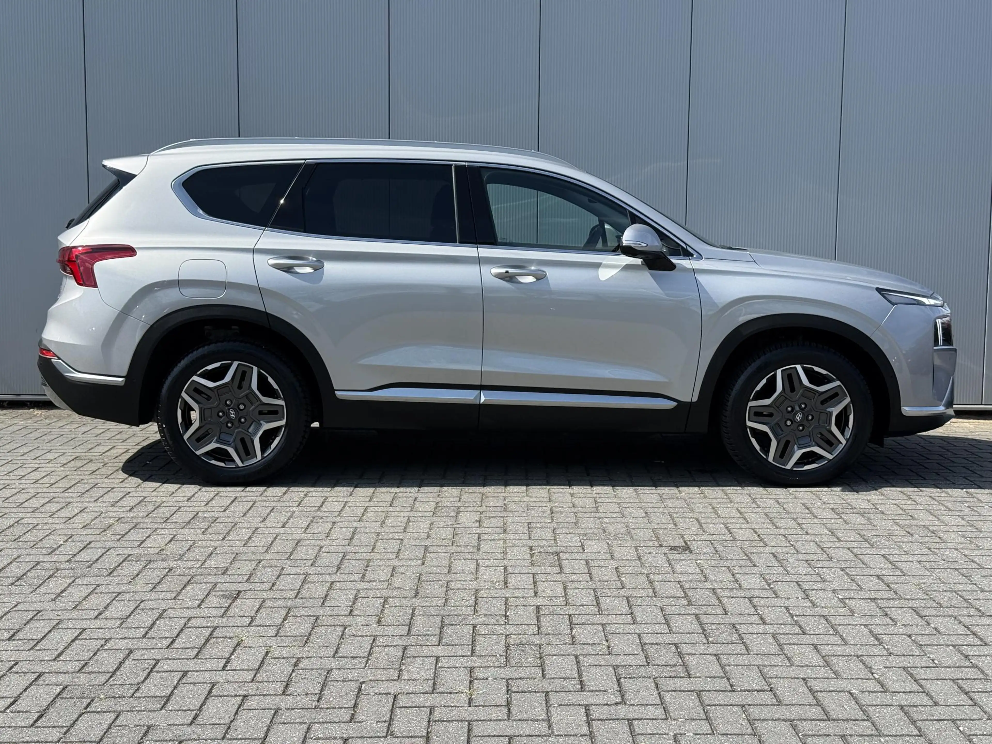 Hyundai SANTA FE 1.6 T-GDI PHEV Premium 7p. / 1e eig / Dealer onder — photo 6