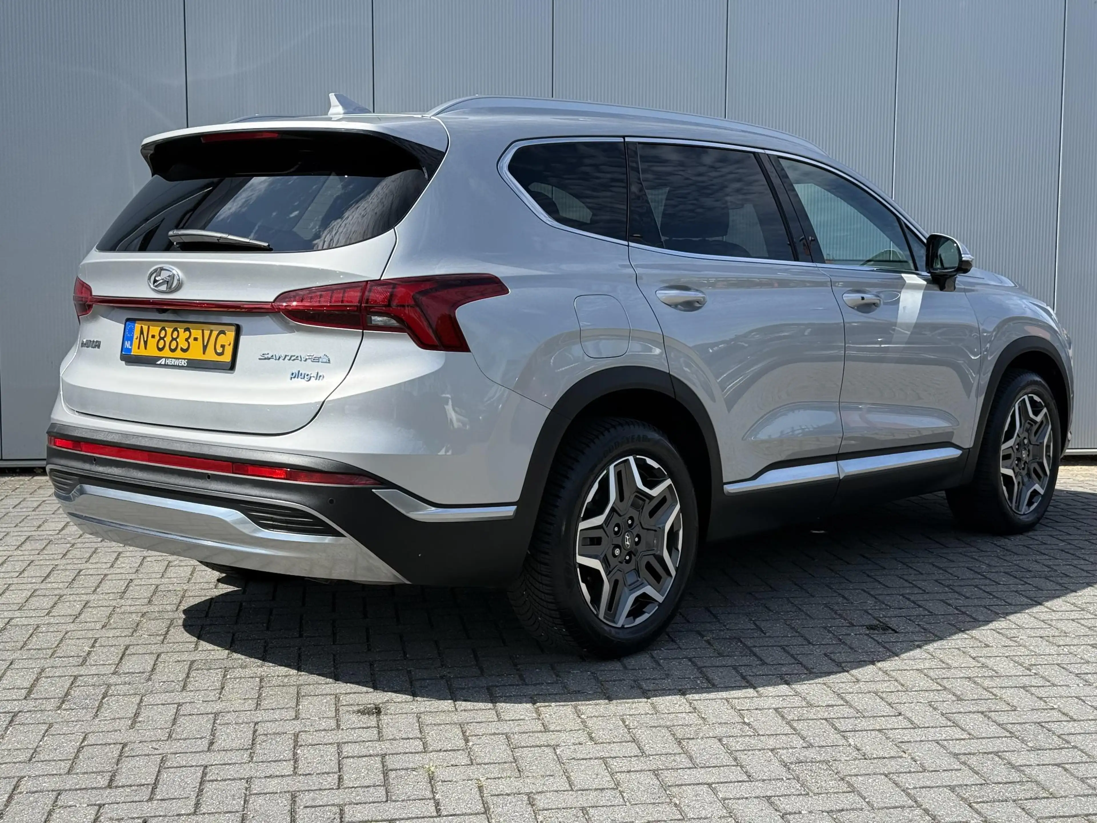 Hyundai SANTA FE 1.6 T-GDI PHEV Premium 7p. / 1e eig / Dealer onder — photo 4