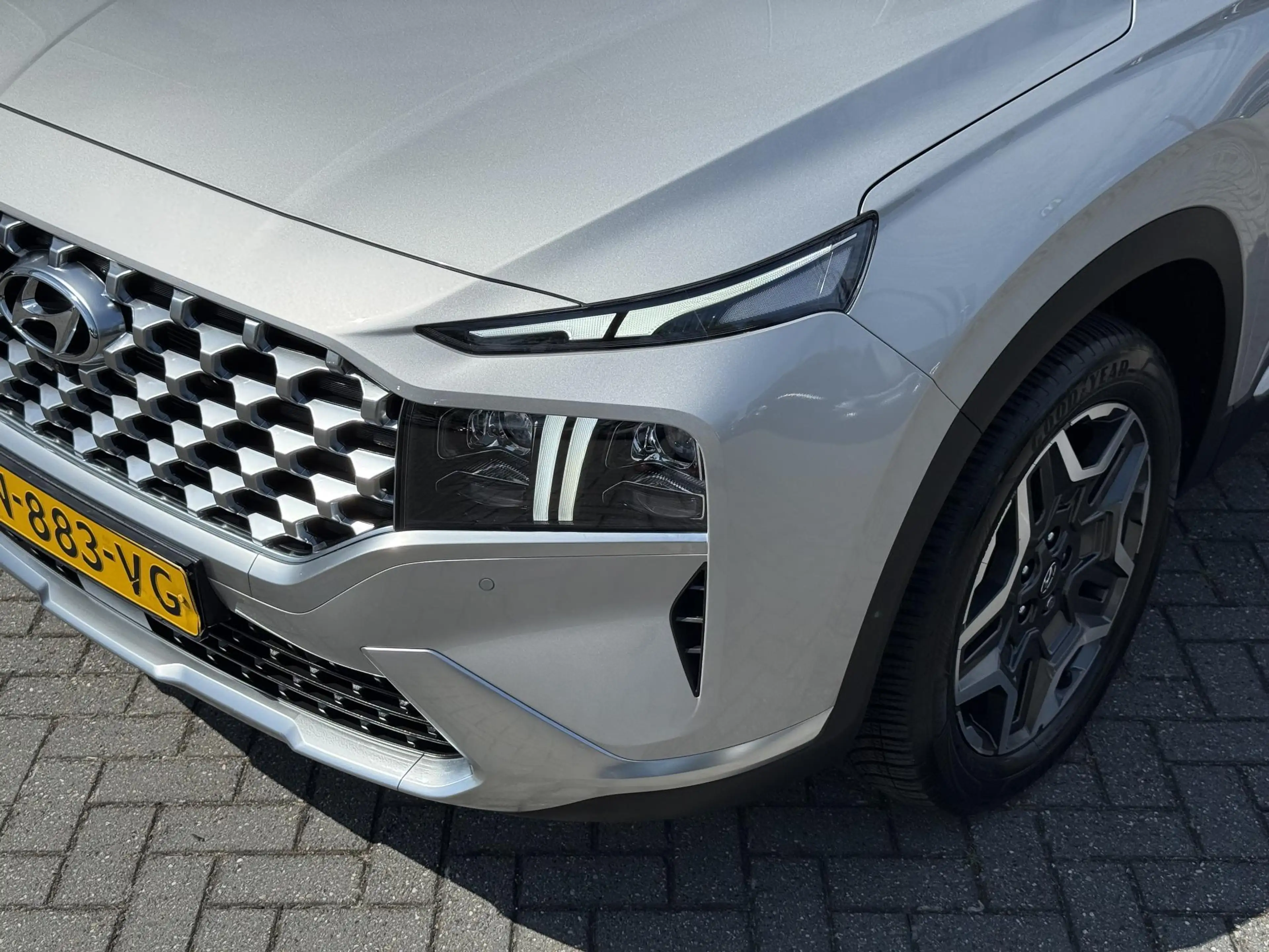 Hyundai SANTA FE 1.6 T-GDI PHEV Premium 7p. / 1e eig / Dealer onder — photo 9