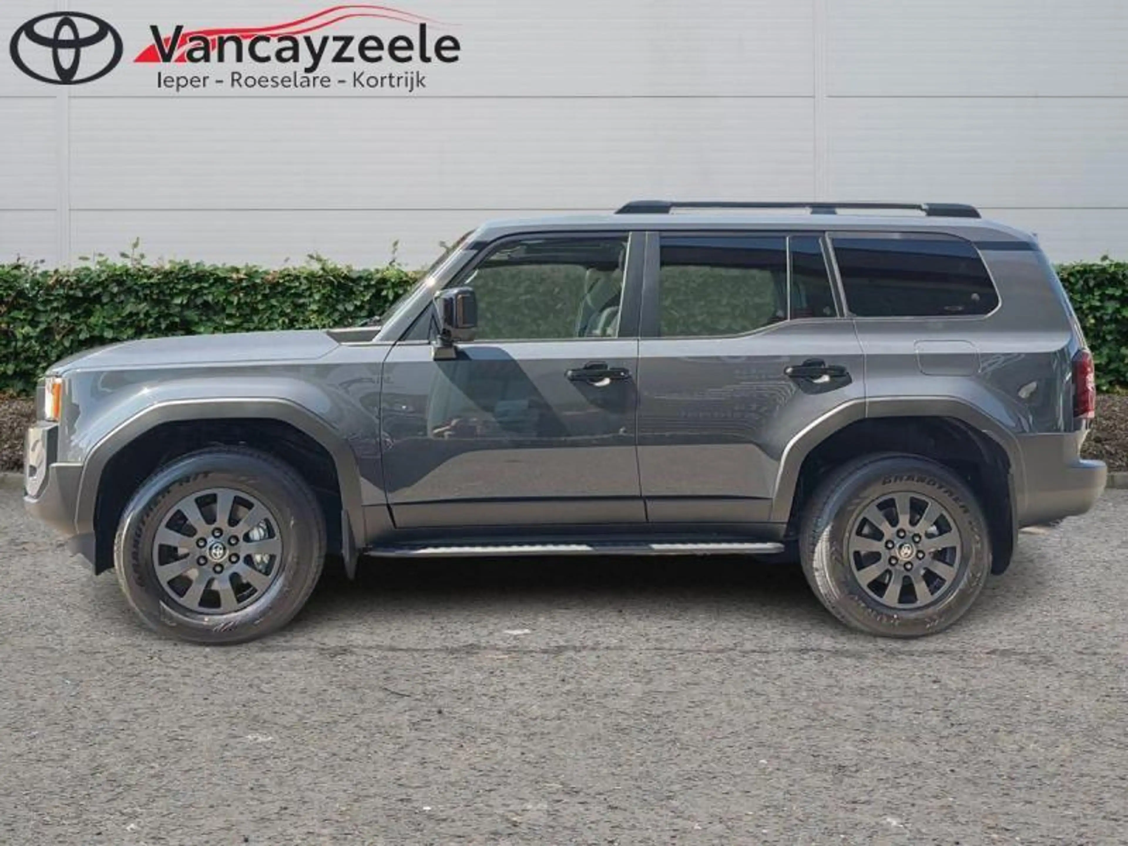 Toyota Land Cruiser VX 72851 + BTW — photo 5