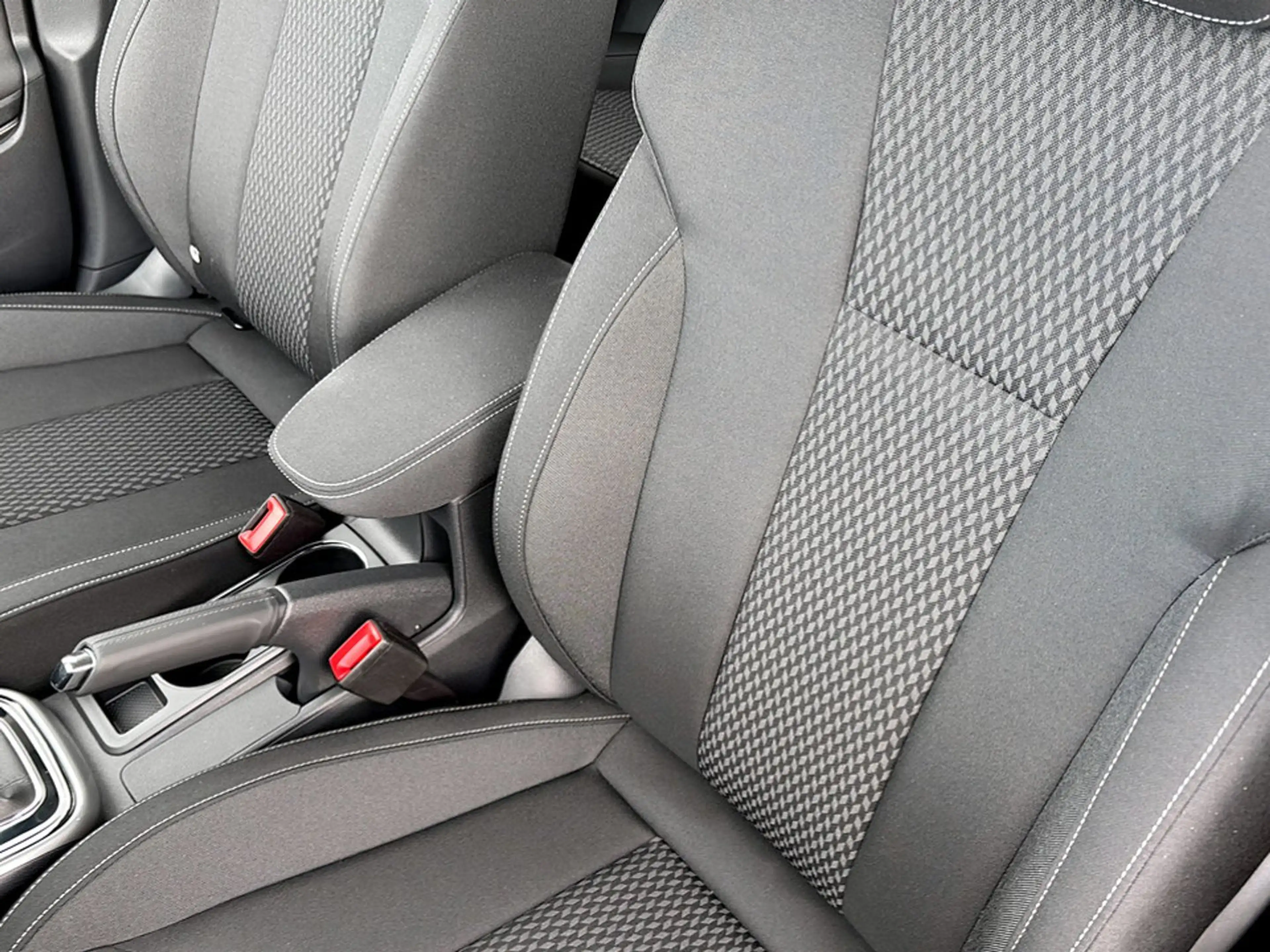 Skoda Fabia Selection TSI — photo 8
