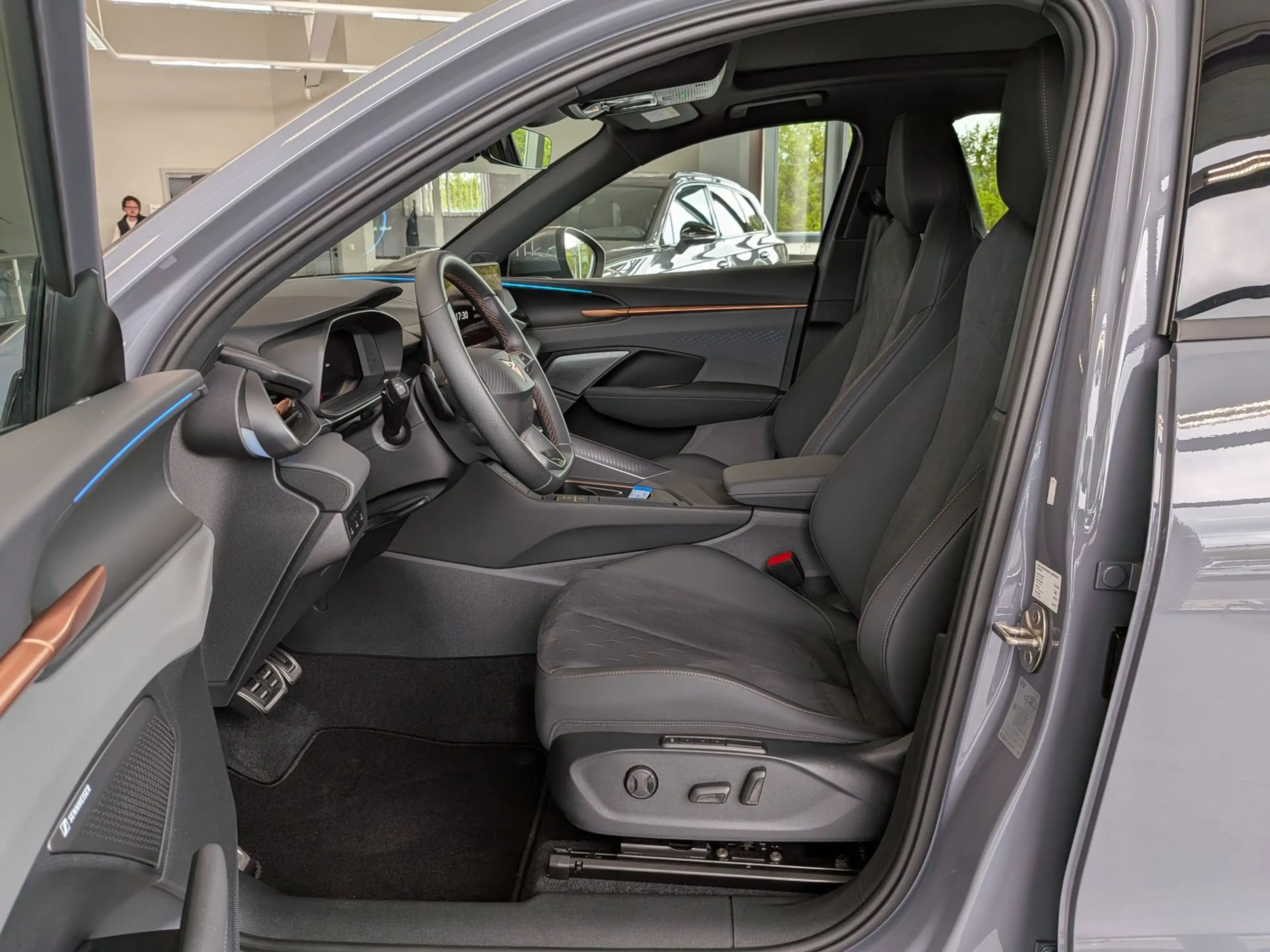 CUPRA Terramar 2.0 VZ 4D Drive-XL Matrix Pano 5J-Gar. — photo 13