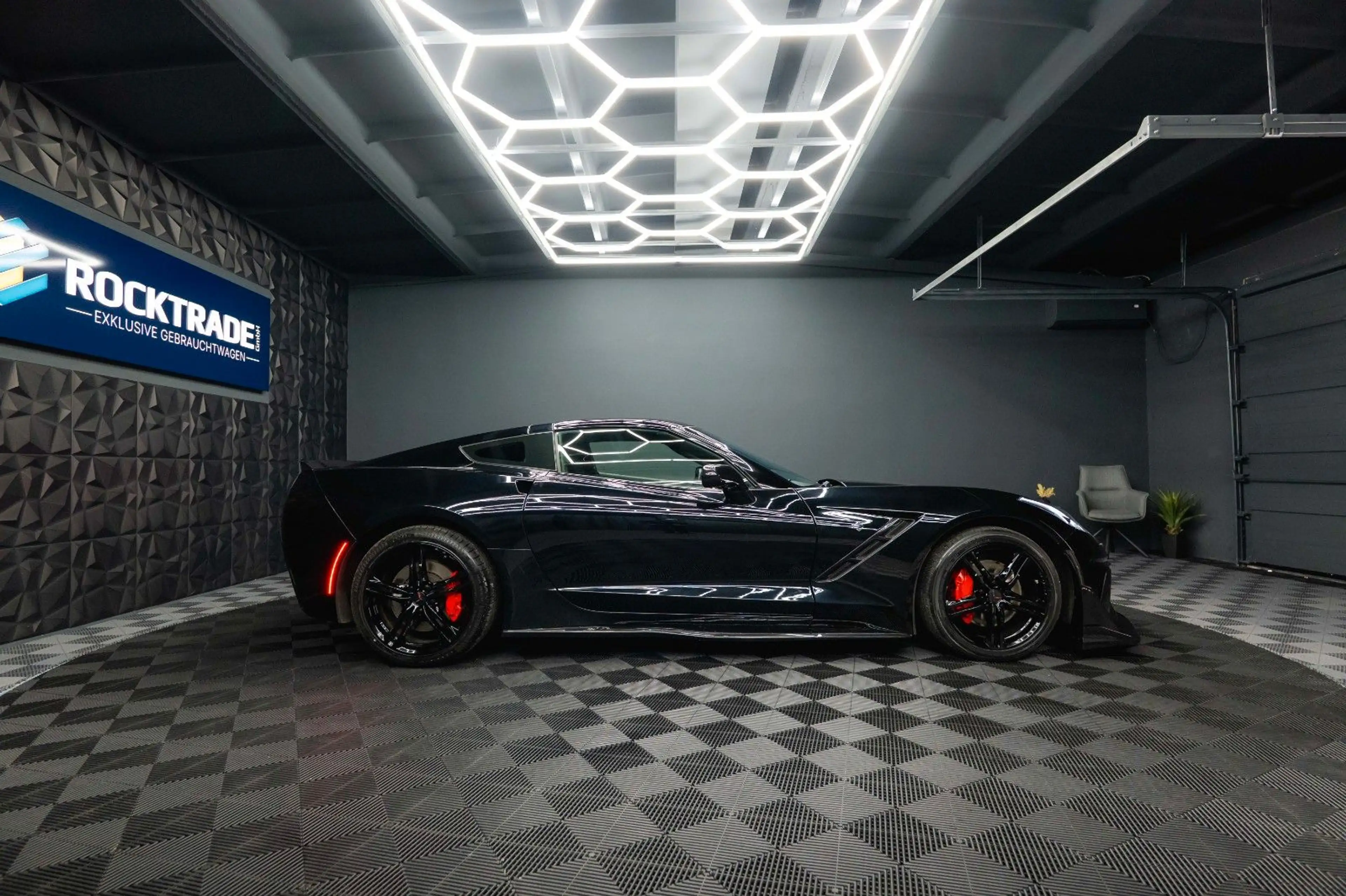 Corvette C7 6.2 V8 Stingray Z06-Design Targa Performance — photo 10