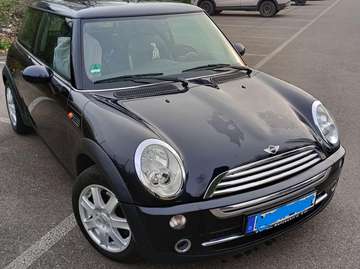 TÜV und Bremsen neu!!!