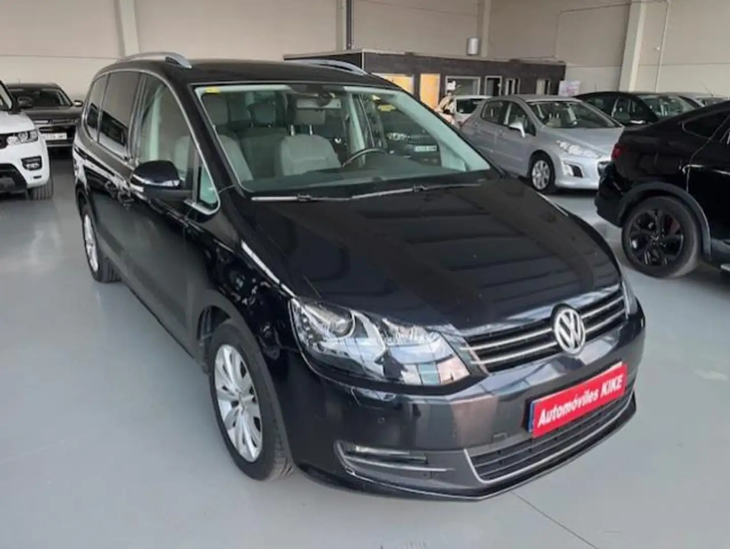 Volkswagen Sharan Monovolumen 170cv Automático de 5 Puertas Negro - 2