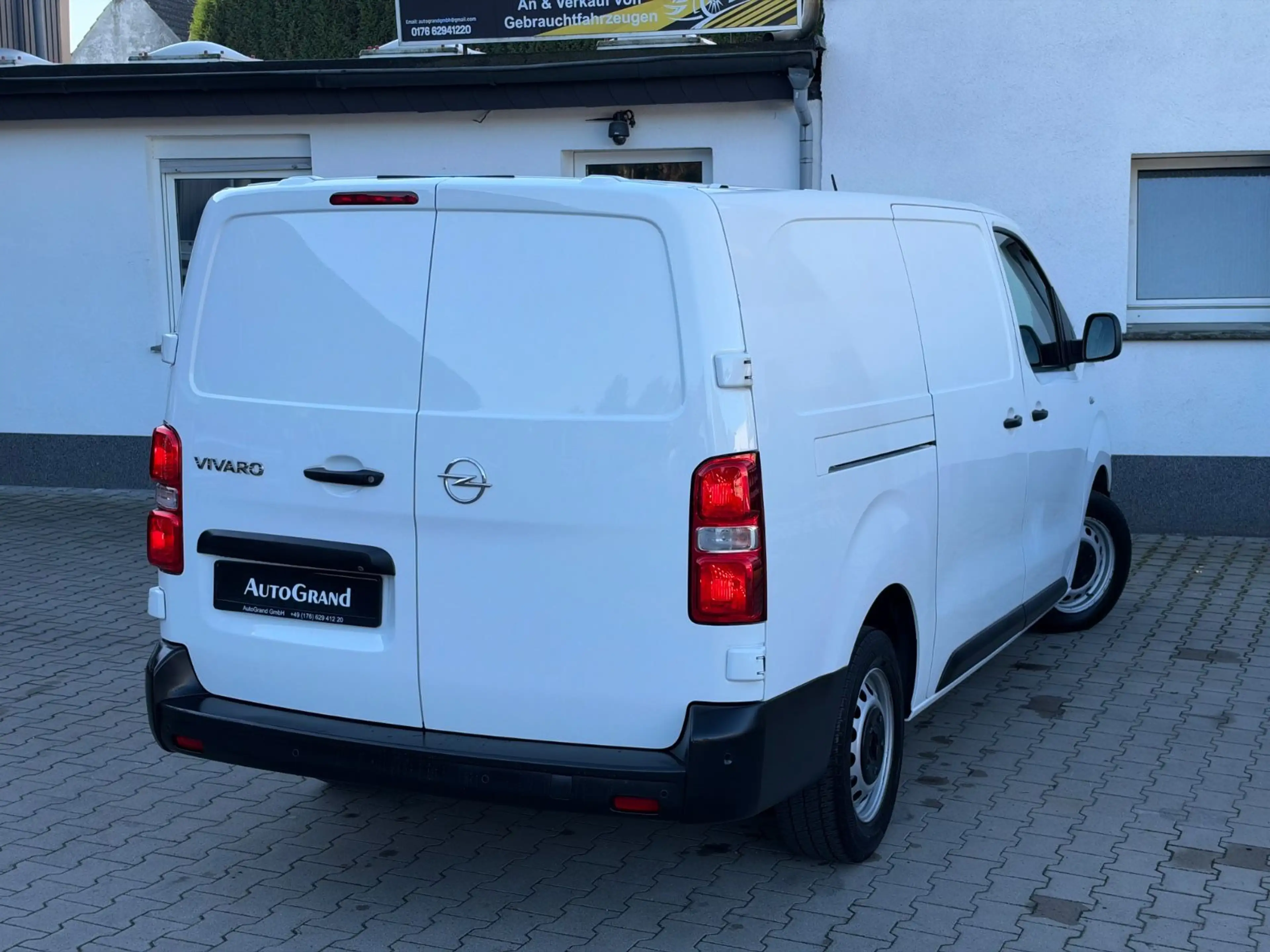 Opel Vivaro Kasten Edition L*1HAND*Assist*PDC*Kamera* — photo 9