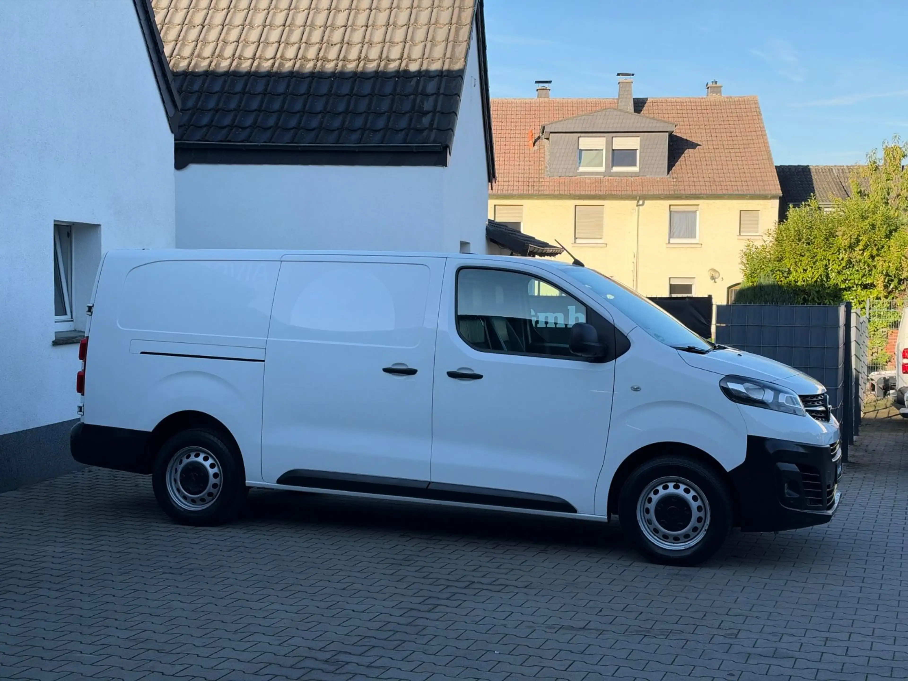 Opel Vivaro Kasten Edition L*1HAND*Assist*PDC*Kamera* — photo 5