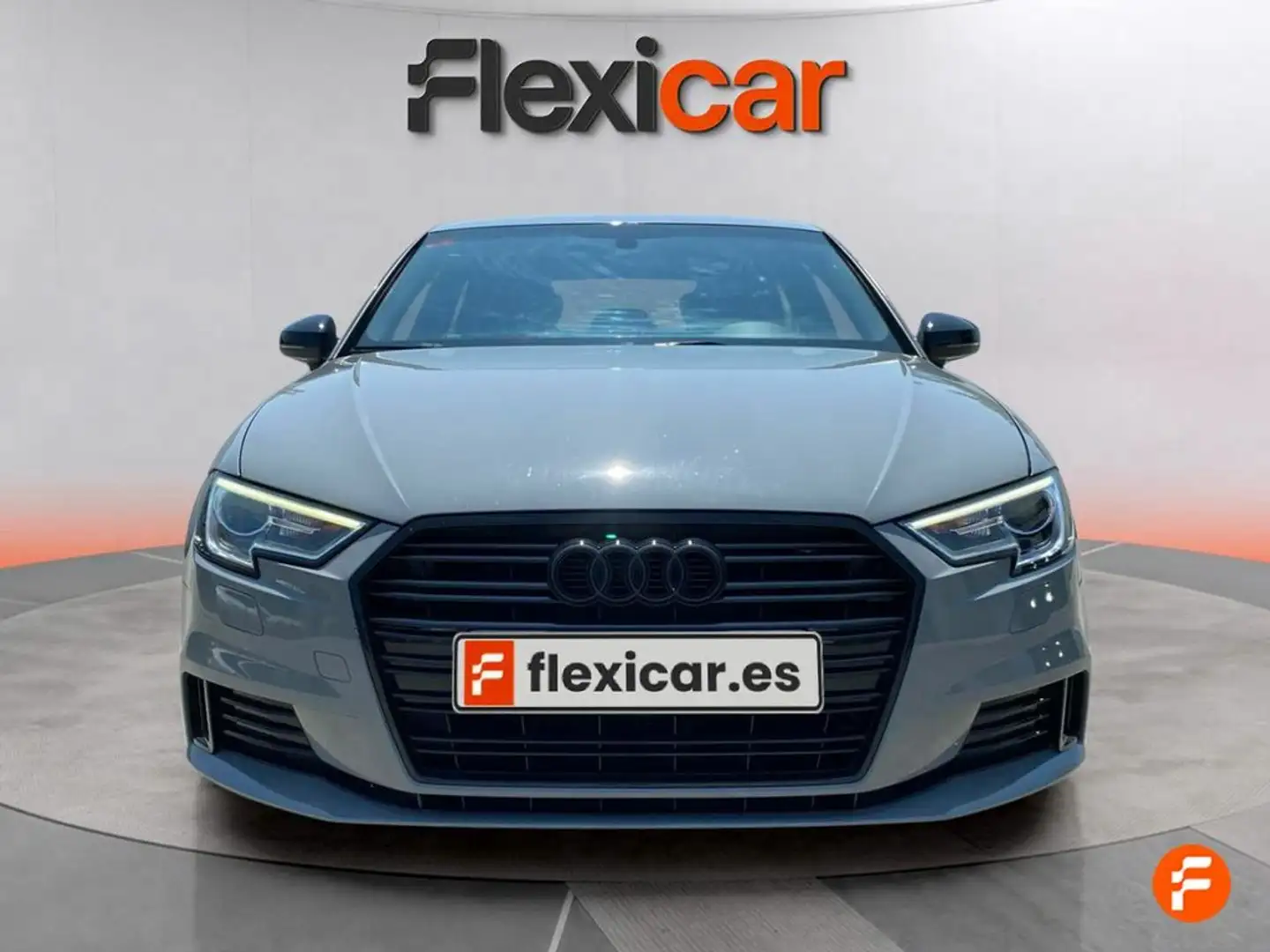 Audi A3 1.6 TDI Amarillo - 2