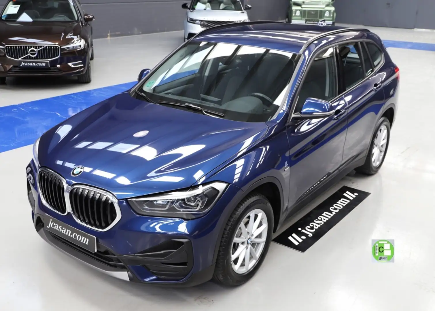 BMW X1 sDrive 16dA Business Bleu - 1