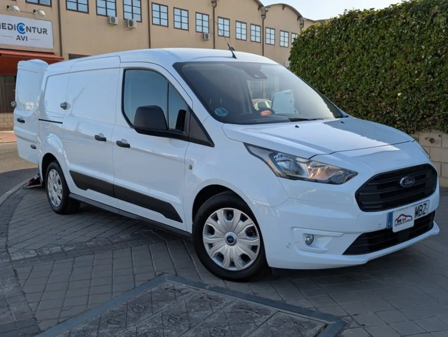 Ford Connect Comercial FT 210 Van L2 S&S Trend 120 Blanco - 2