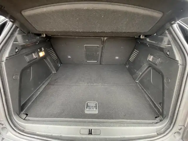 Peugeot 3008 view 7
