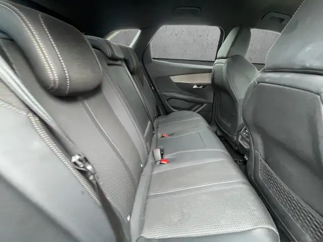 Peugeot 3008 view 14