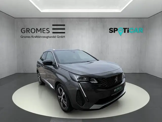 Peugeot 3008 main image
