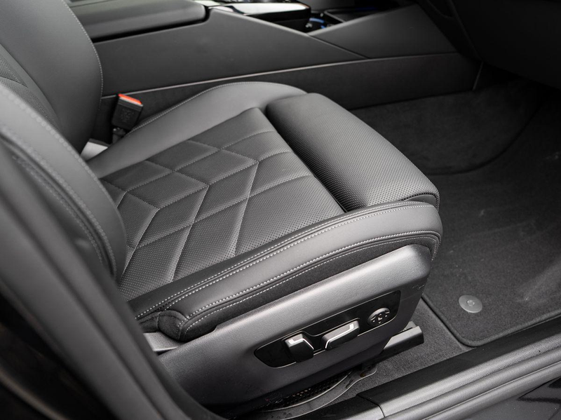 BMW 520 d Tour M-Sport PRO AHK PANO ACC Sitzlüft H&K — photo 14
