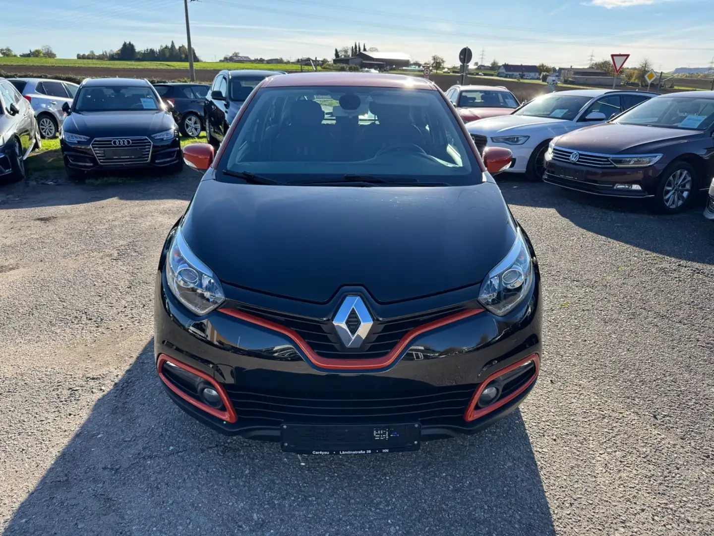 Renault Captur Luxe Automatik Kamera Navi 2.Hand LED Orange - 2