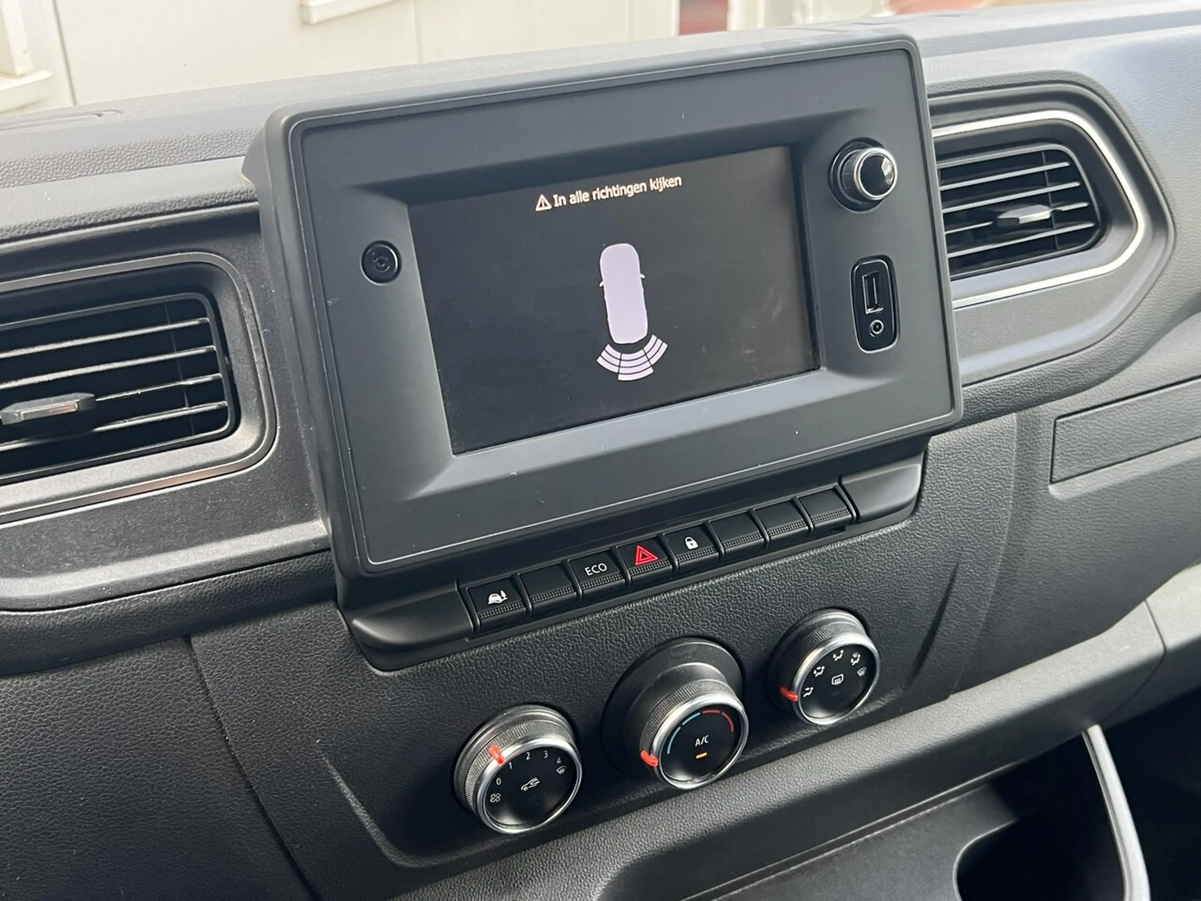 Renault Master dCi 136 Pk Grand Comfort 3.5 t L2H2 * 3 Plaatse... — photo 8