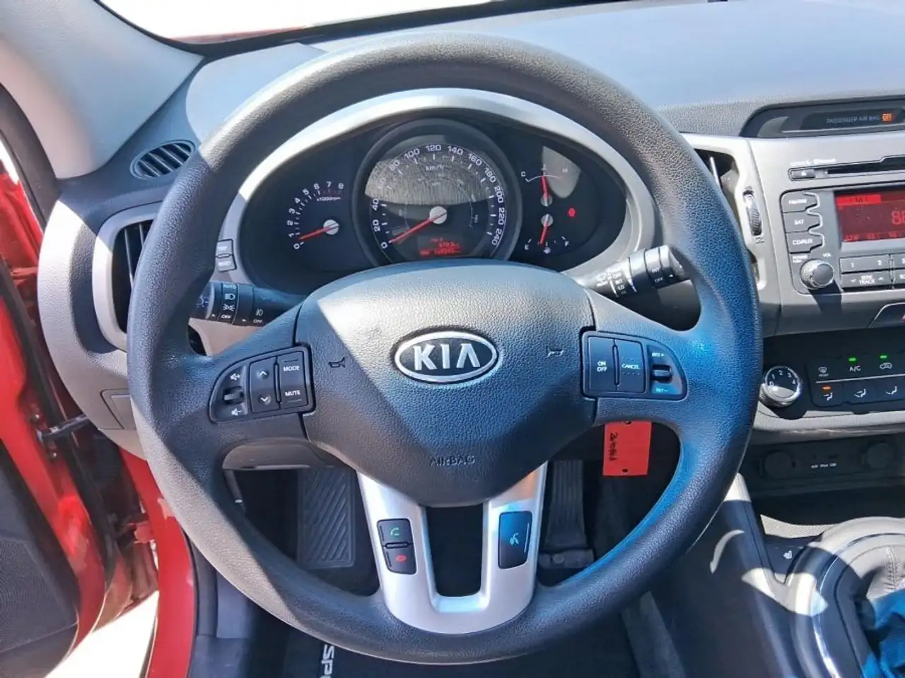 Kia Sportage снимка Kia Sportage