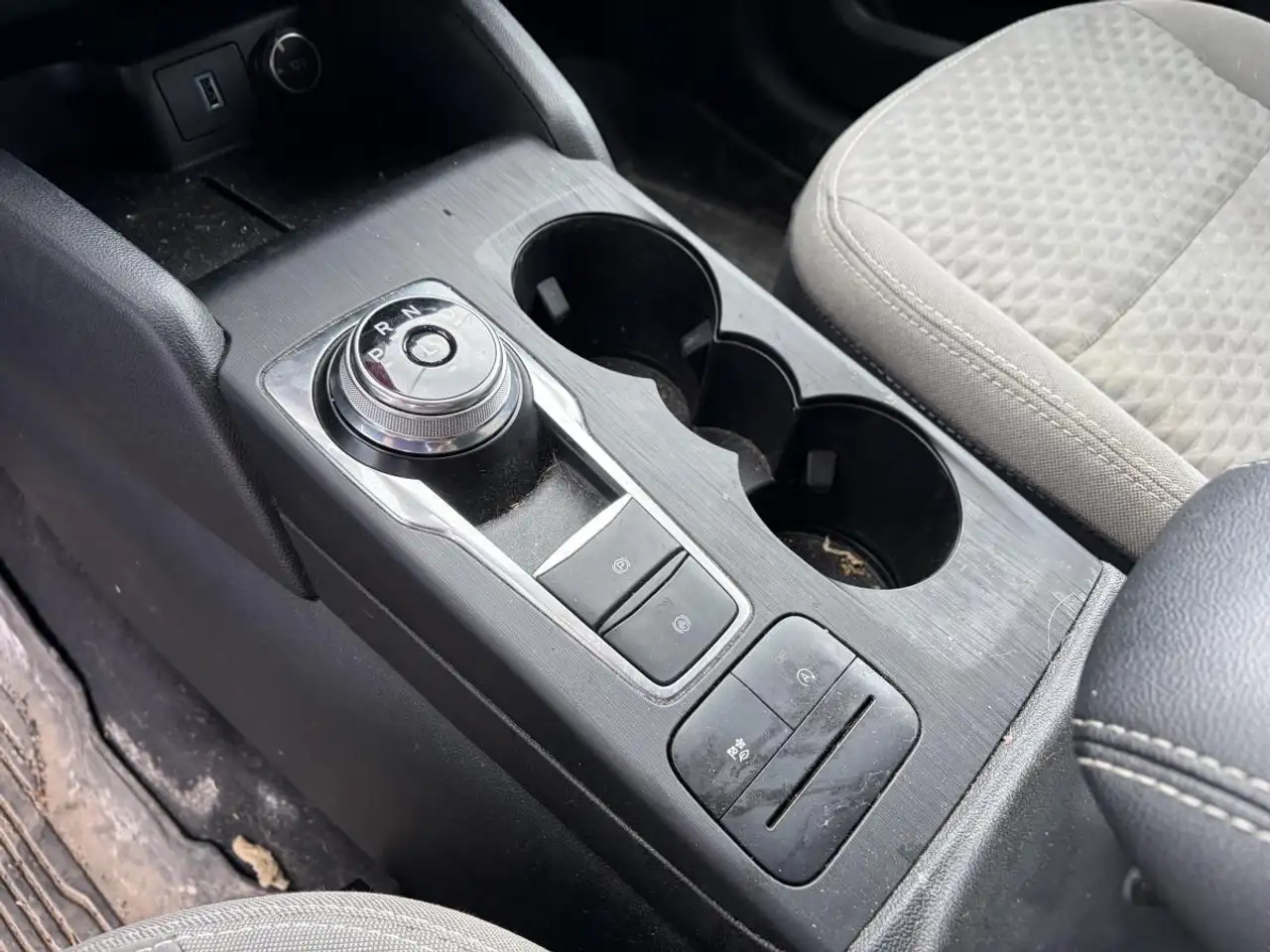 Ford Escape photo Ford Escape