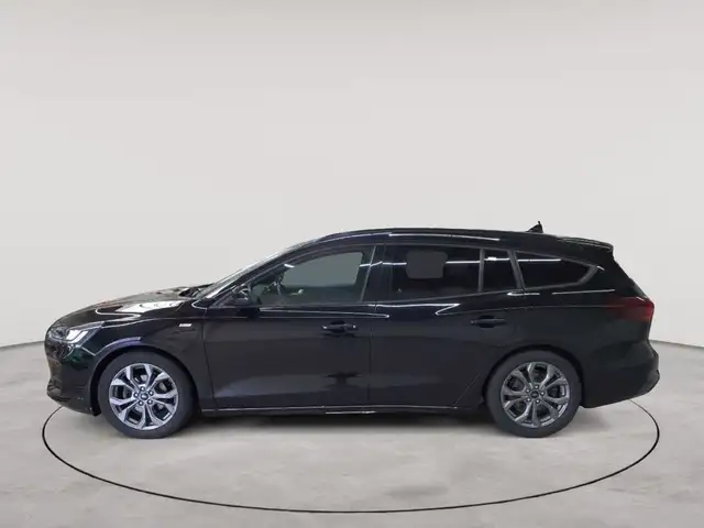 Ford Focus view 6