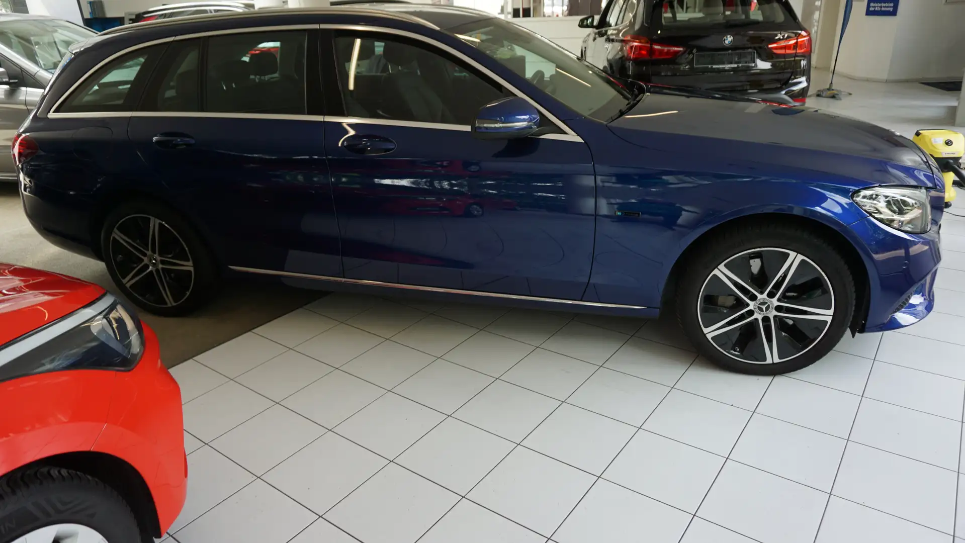 Mercedes-Benz C 300 C 300 T e (205.253) Bleu - 2