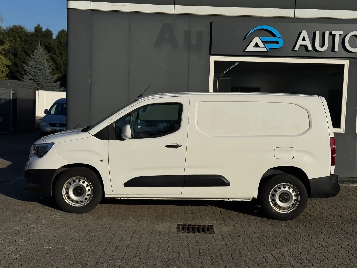 Opel Combo E Cargo Edition erhöhte Nutzlast XL Weiß - 2