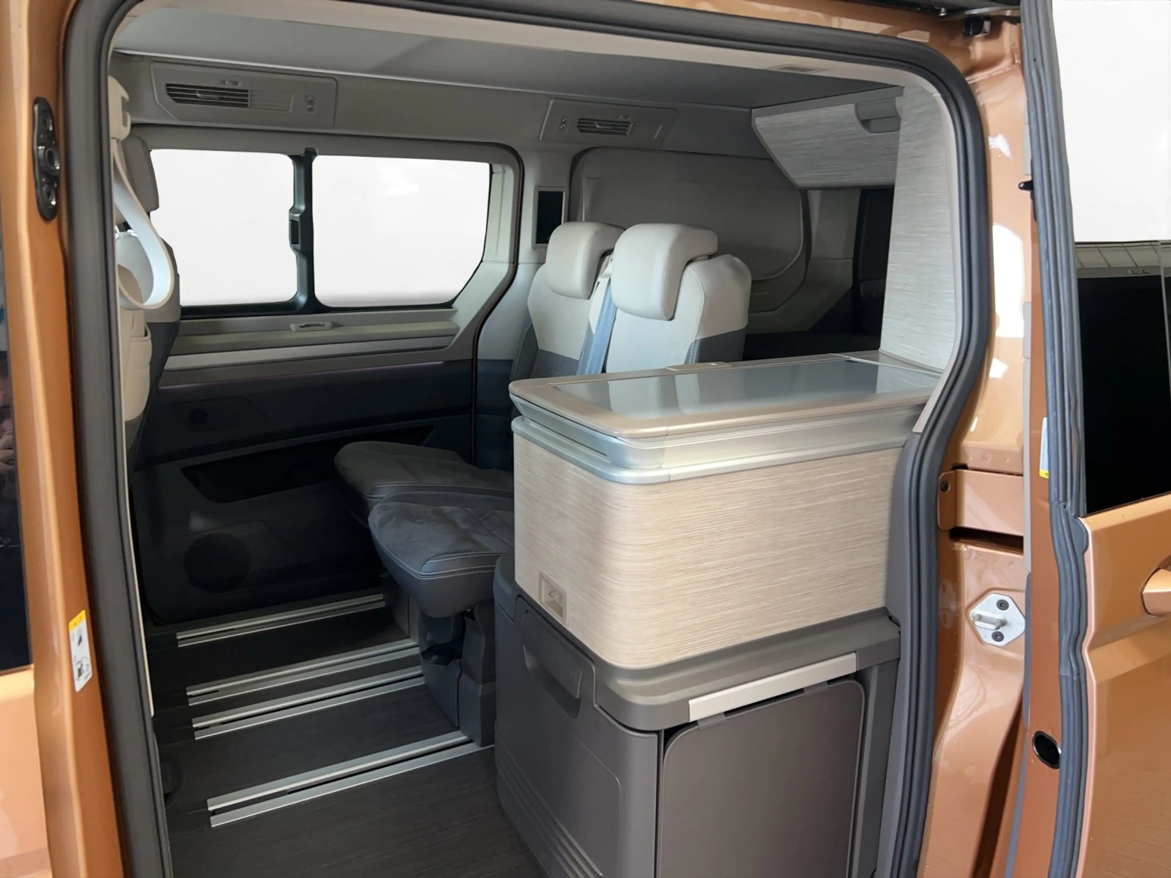 Volkswagen T7 California eHybrid 4MOTION OCEAN | DCC | AHK — photo 11