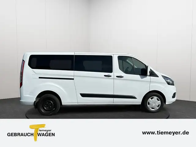 Ford Transit Custom view 4