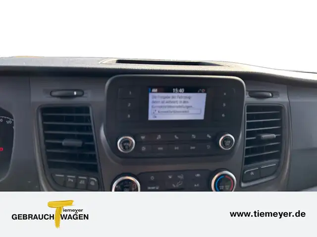 Ford Transit Custom view 14