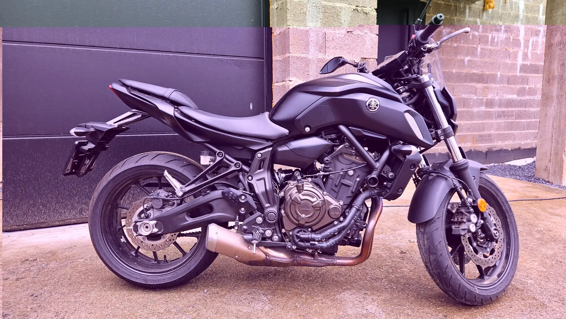 Yamaha MT-07 Zwart - 2