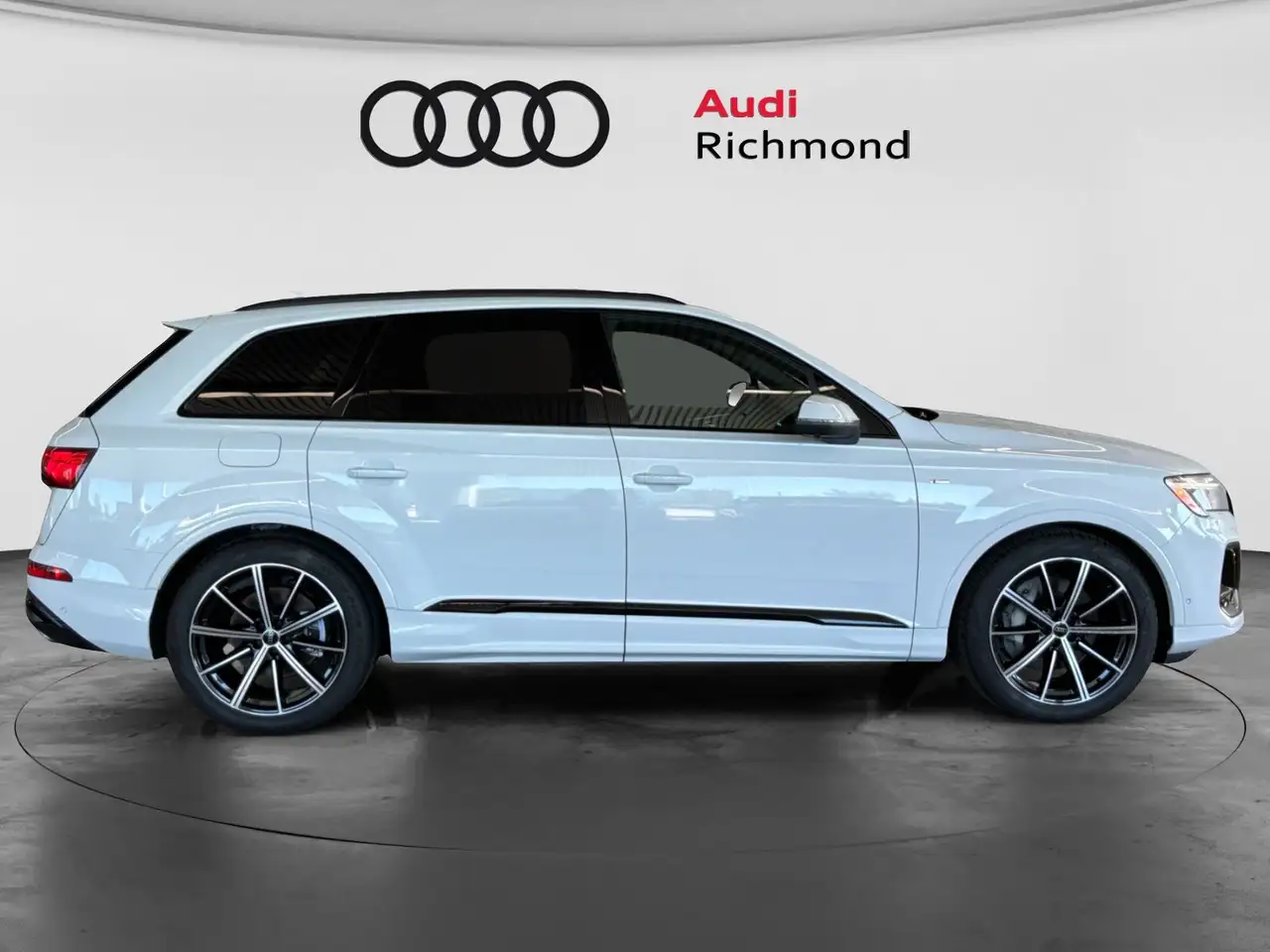 Audi Q7 снимка Audi Q7