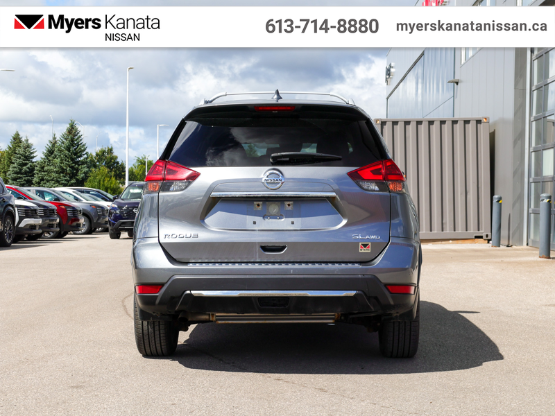 2018 Nissan Rogue SL  - $126 B/W — снимка 1