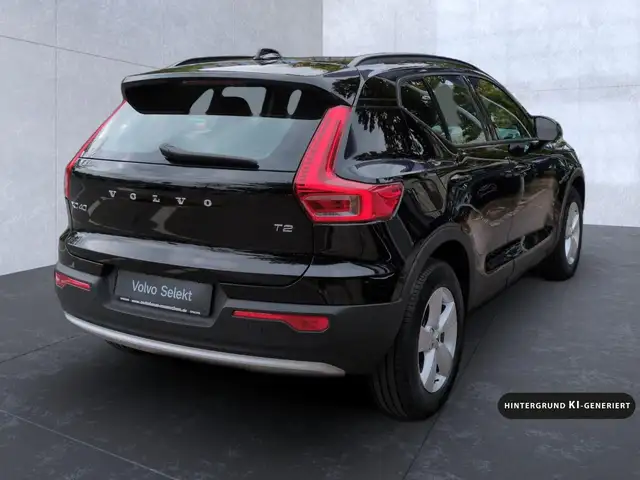 Volvo XC40 view 7
