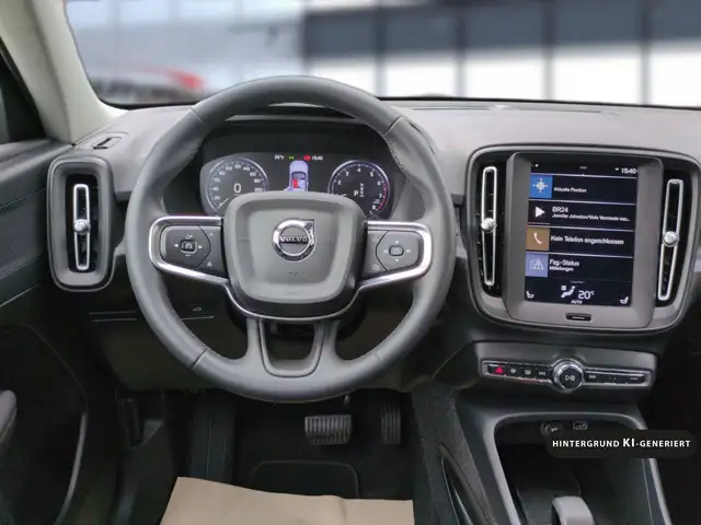 Volvo XC40 view 19