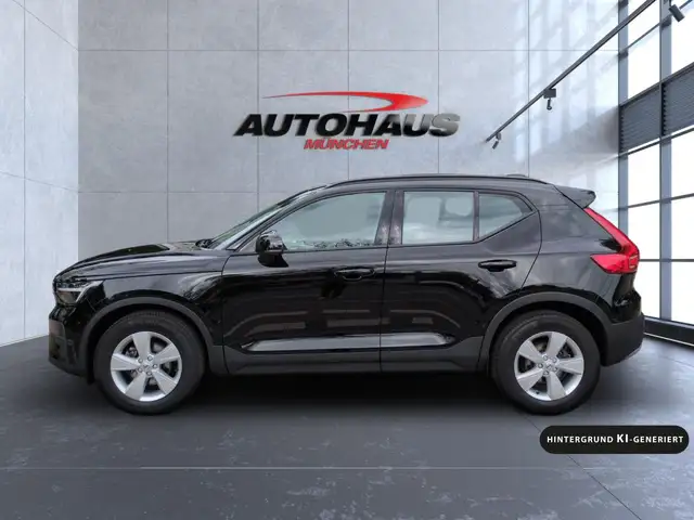 Volvo XC40 view 10