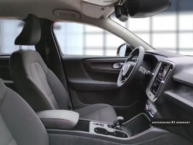 Volvo XC40 view 22
