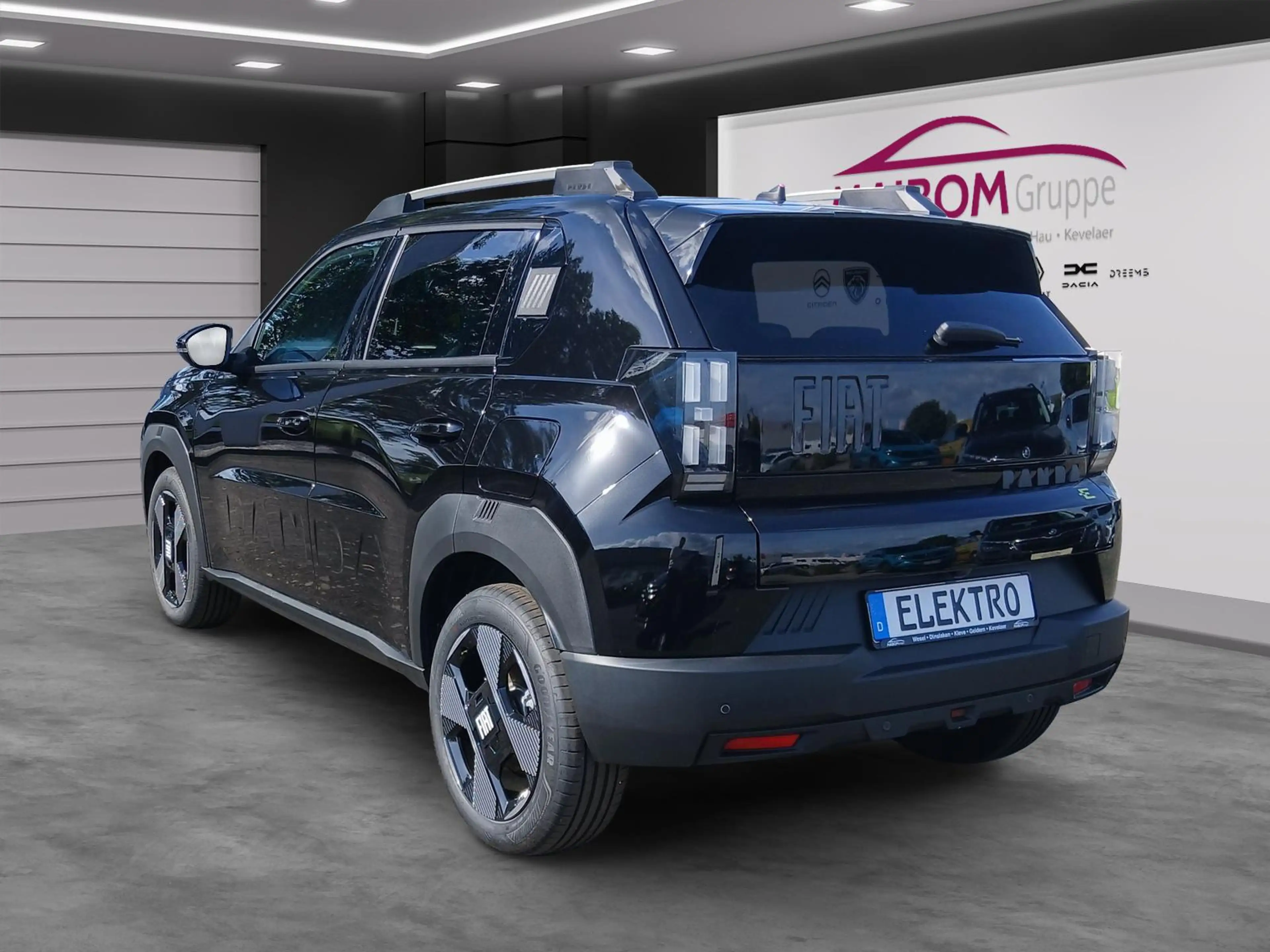 Fiat Grande Panda Elektro La Prima *sofort Lieferbar* — photo 5