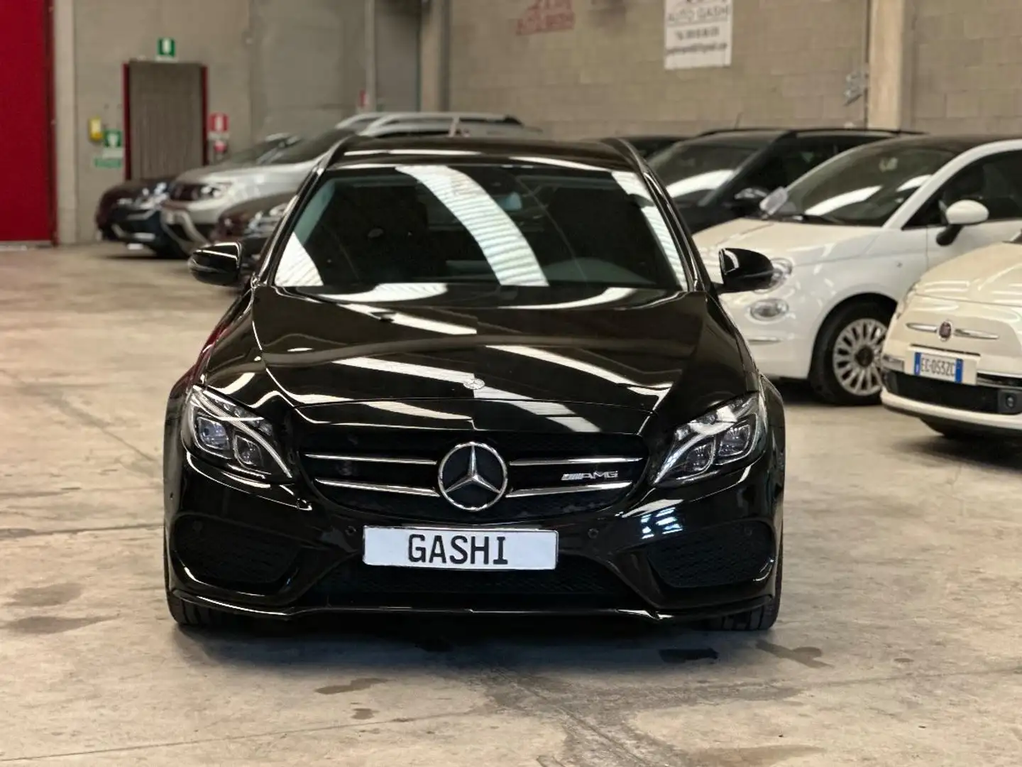 Mercedes-Benz B 250 250 d 4Matic Automatic Premium Zwart - 1