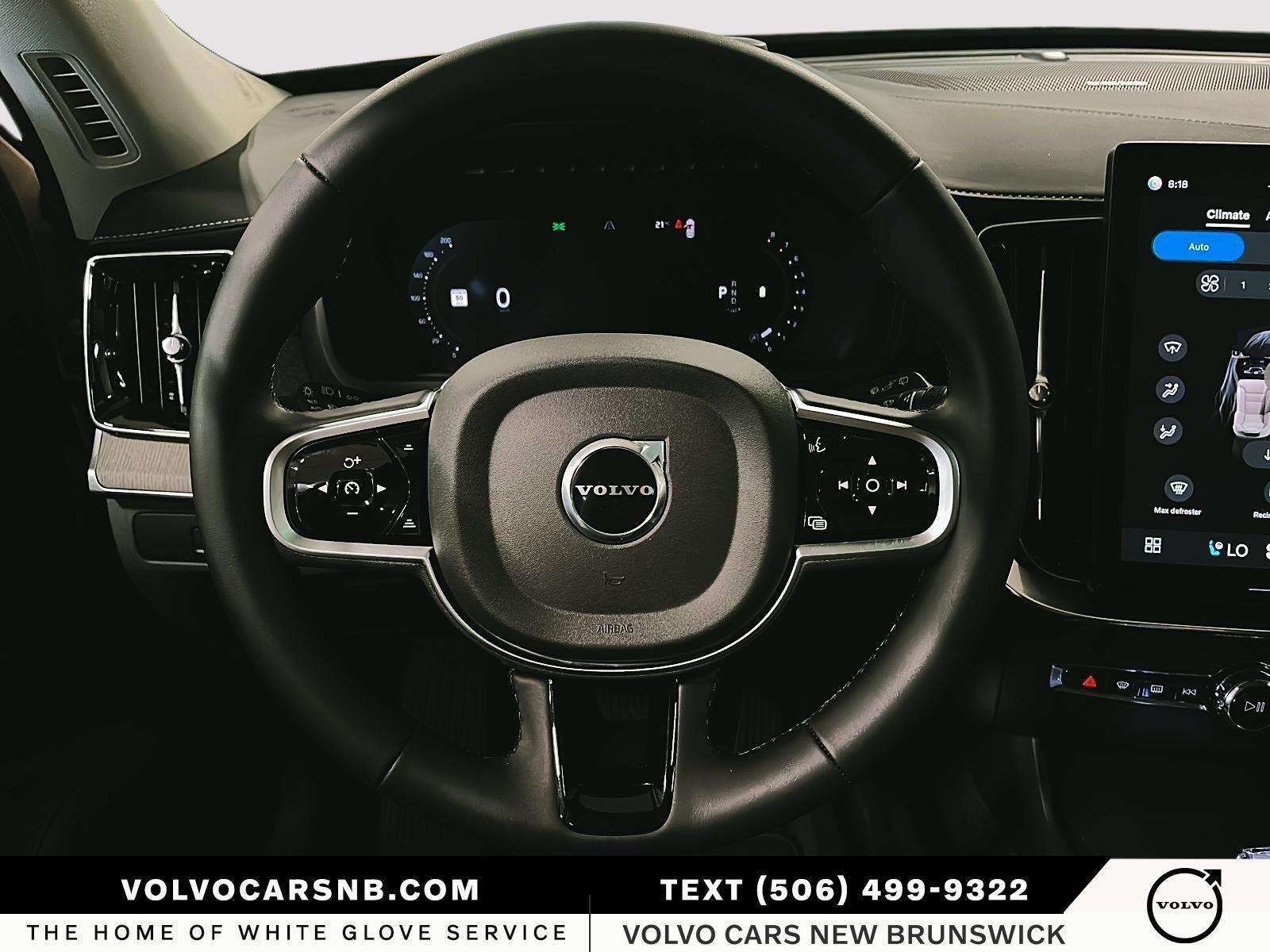 2026 Volvo XC90 B6 Ultra Bright Theme thumb 14
