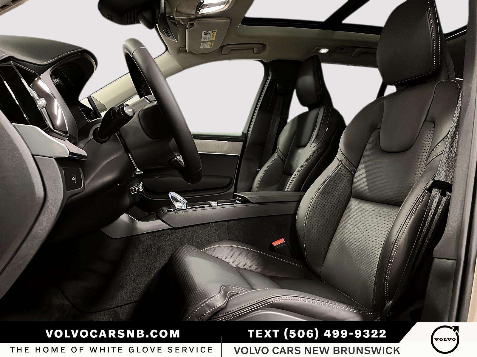 2026 Volvo XC90 B6 Ultra Bright Theme thumb 8