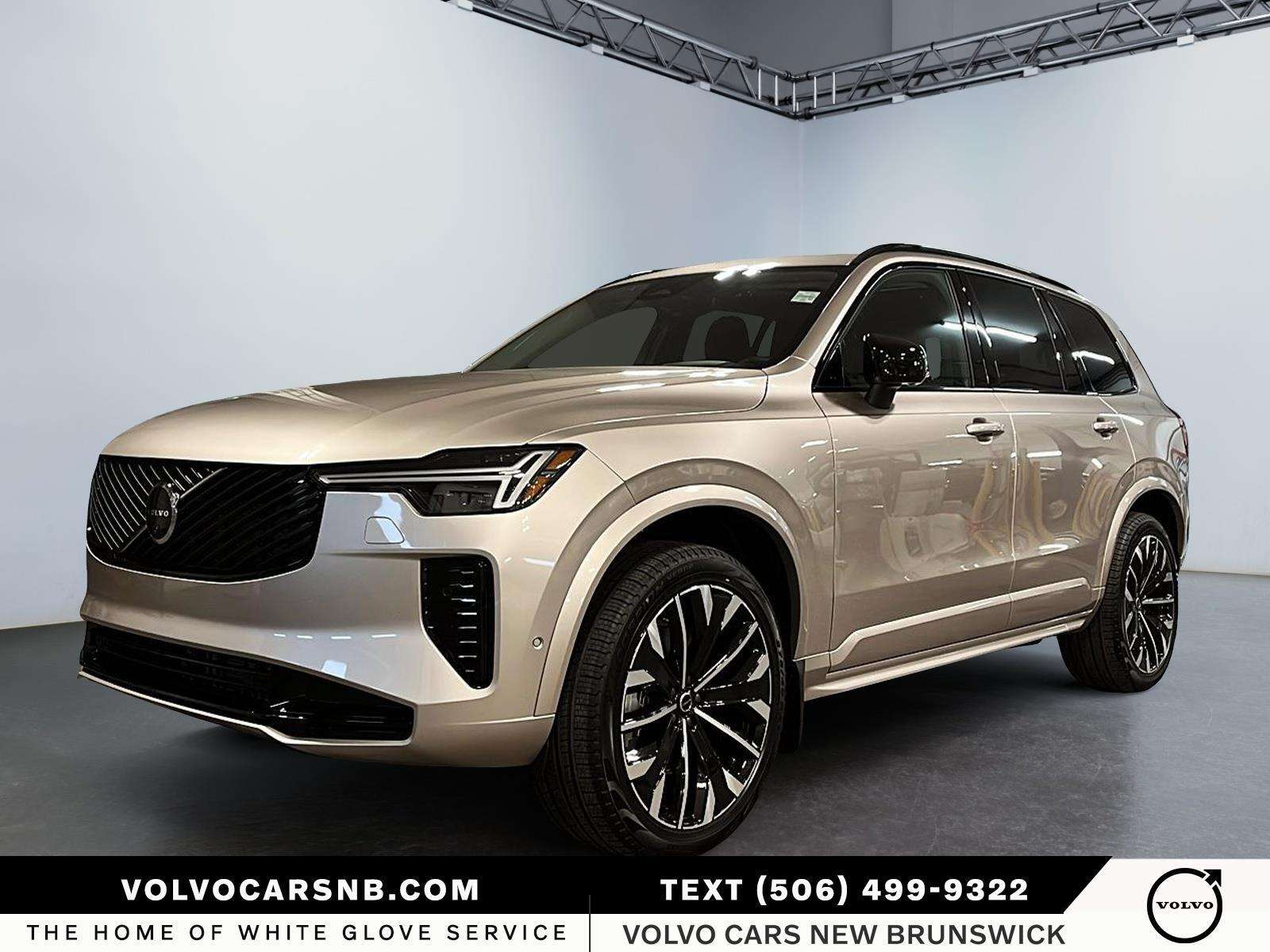 2026 Volvo XC90 B6 Ultra Bright Theme