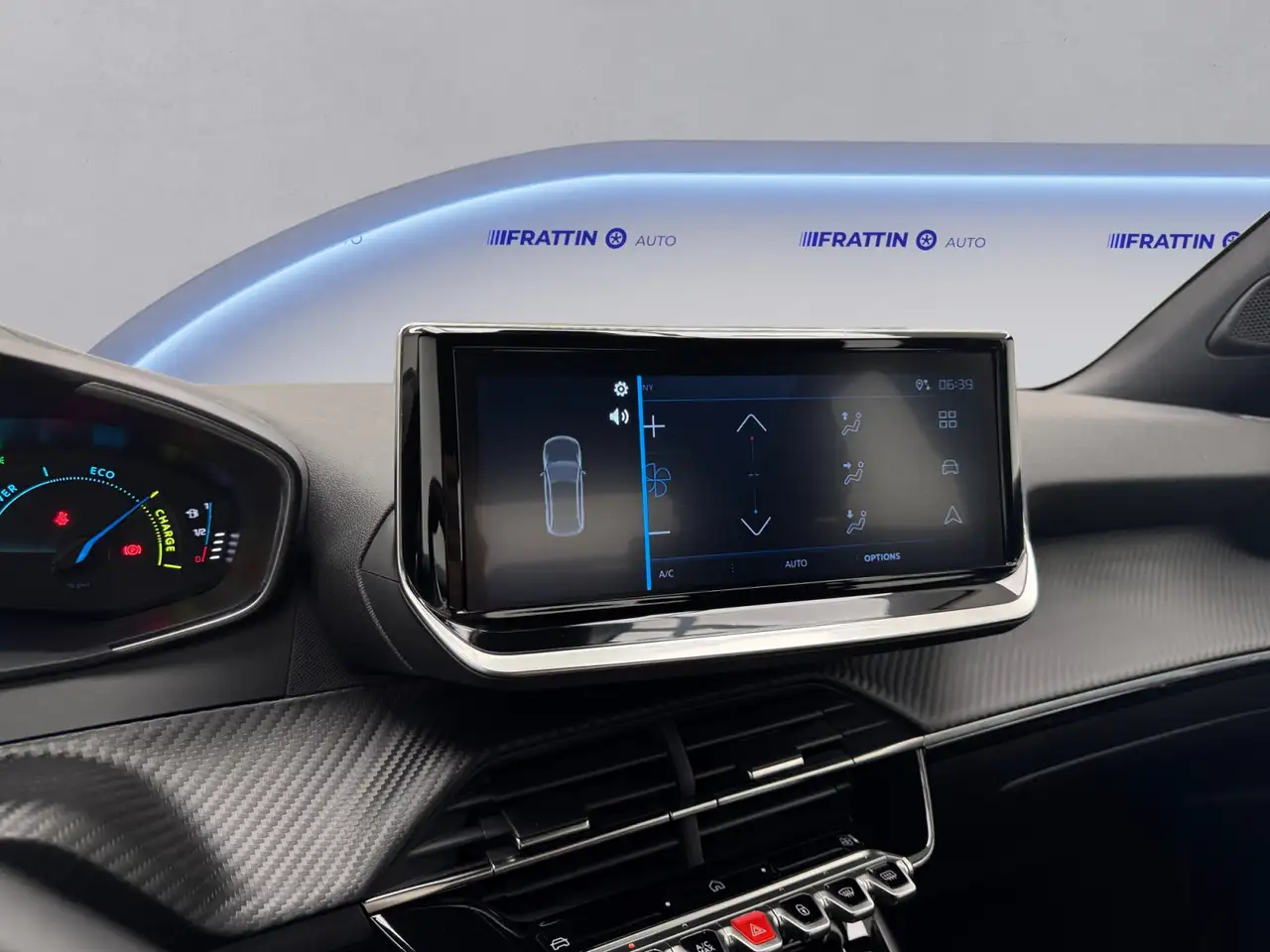 Peugeot 2008 Hybrid 145 e-DCS6 Style, миниатюра 19