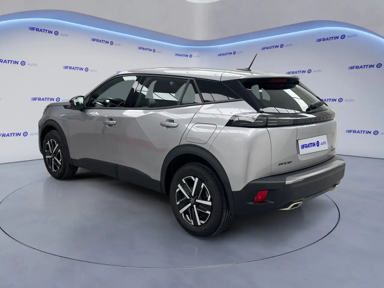 Peugeot 2008 Hybrid 145 e-DCS6 Style, миниатюра 2