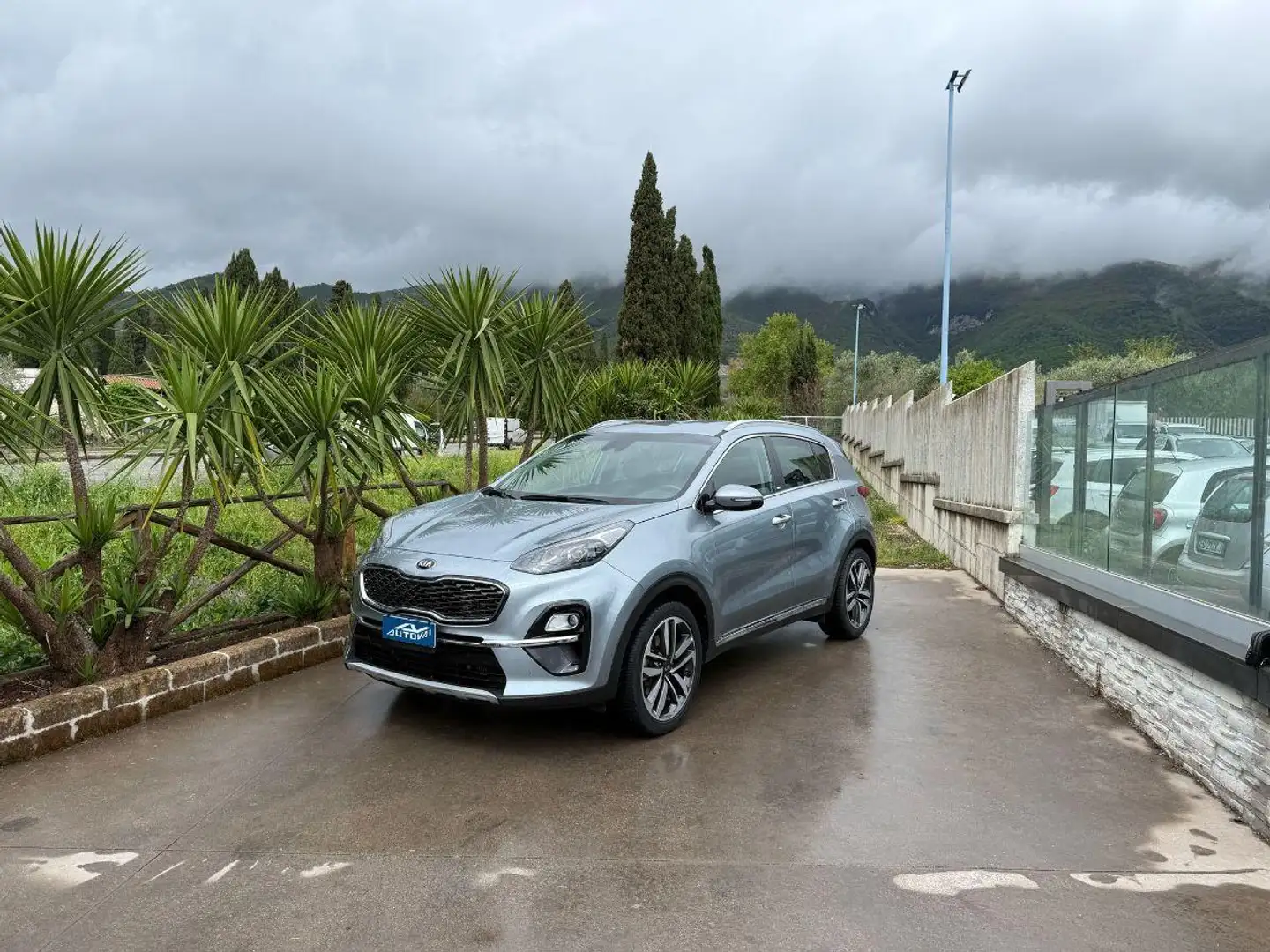 Kia Sportage 1.6 CRDI DCT7 2WD M.Hybr.Energy Blanc - 1