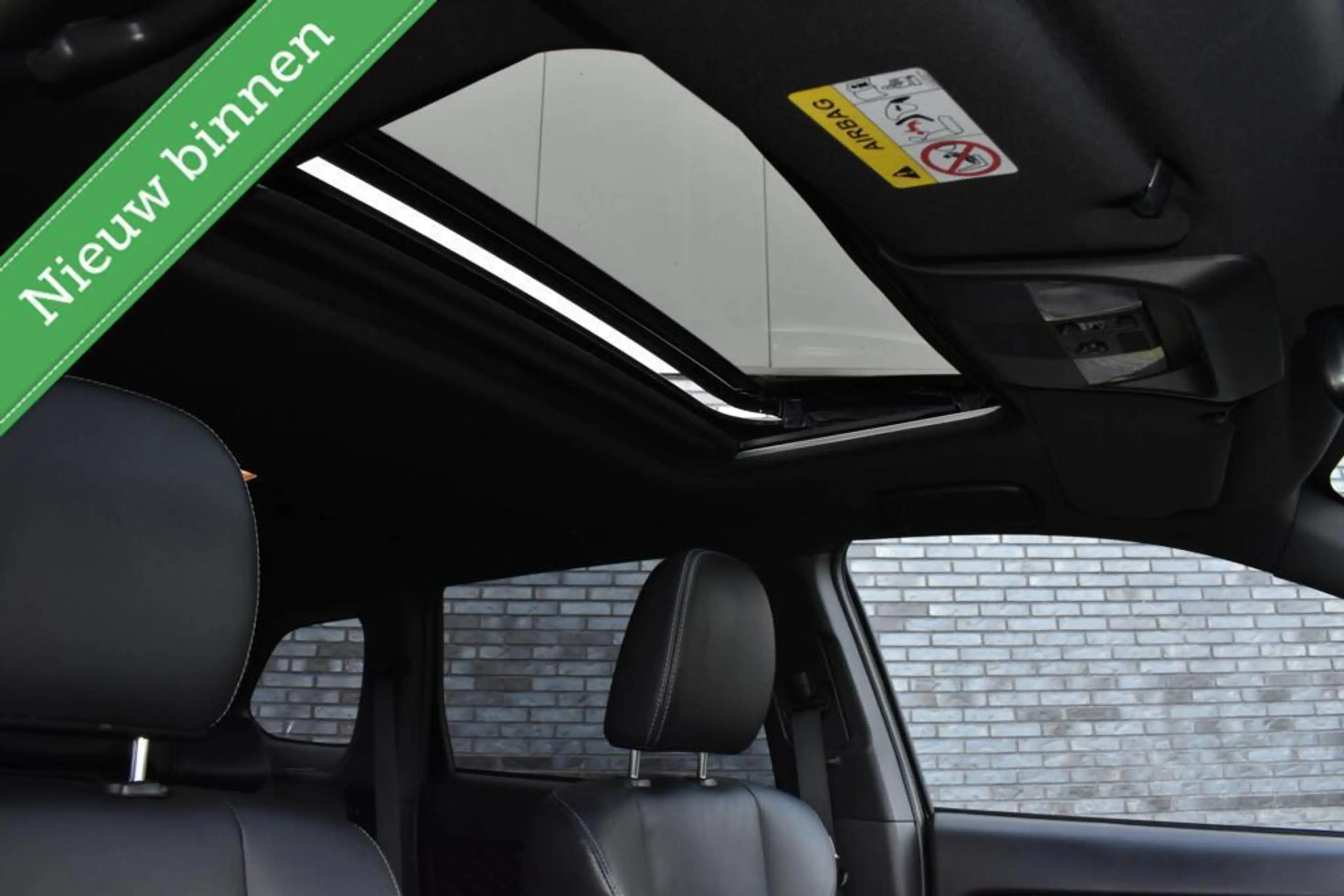 Mitsubishi Outlander 2.4 PHEV Diamand Edition LEDER VOL! 360º/PANORAMAD — photo 21